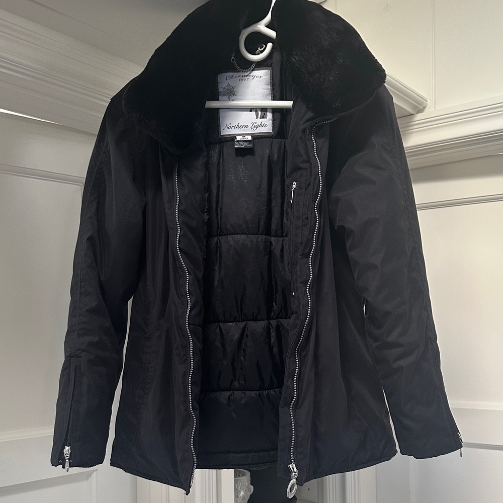 Obermeyer Black Women's Puffer Jacket